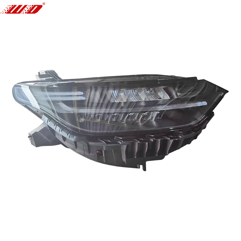 3.0.01.10.00422 3.0.01.10.00304 3.0.01.10.00426 - Oryginalny reflektor prawy Leapmotor C11